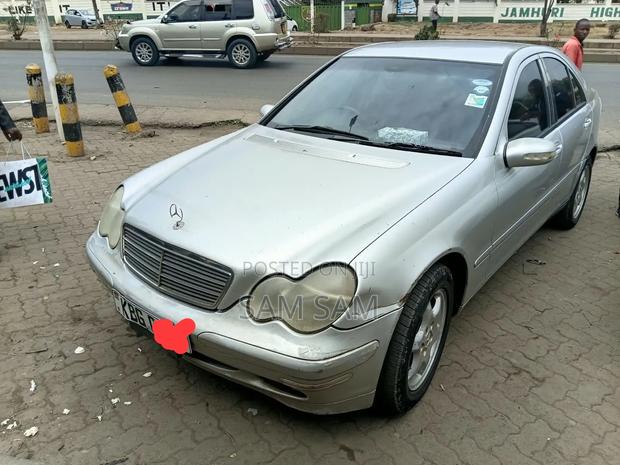 Mercedes-Benz C200 2003 Silver