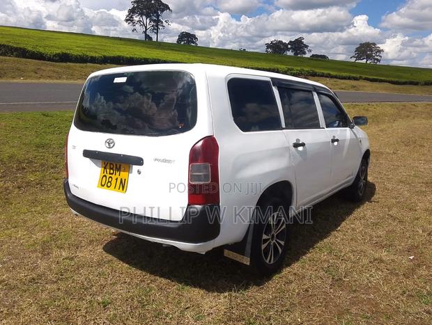 Toyota Probox 2003 White