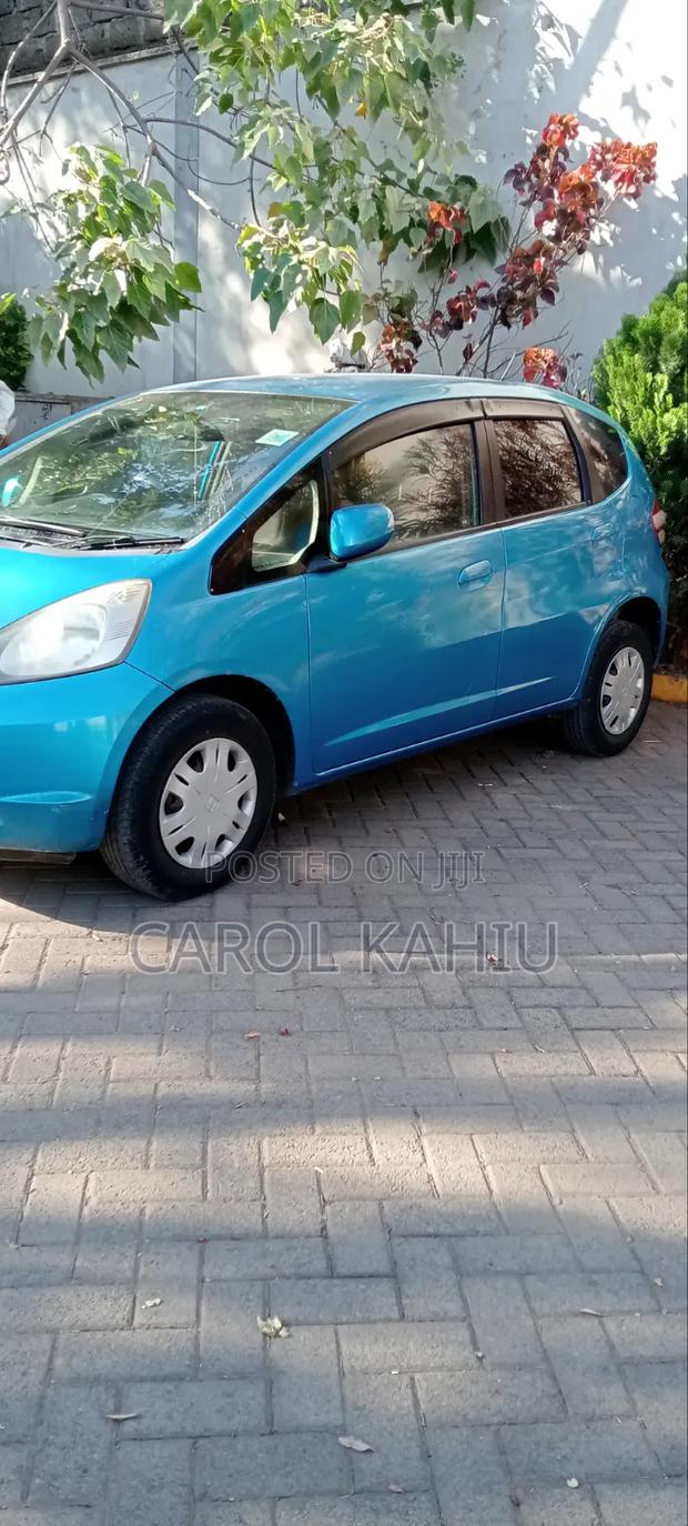Honda Fit Automatic 2010 Blue
