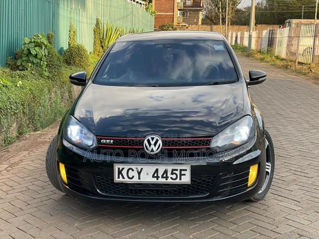 Volkswagen Golf 2013 Black