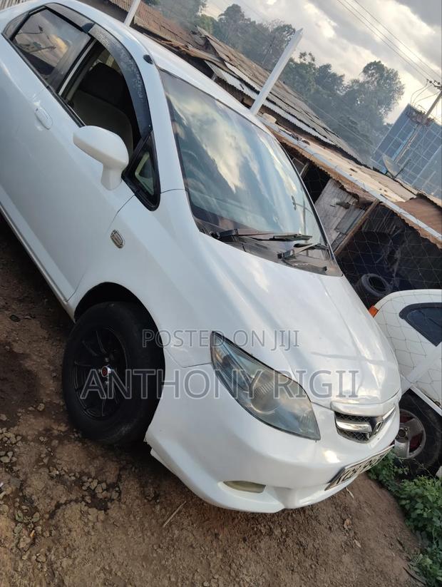 Honda Fit Aria 1.5W 2009 White