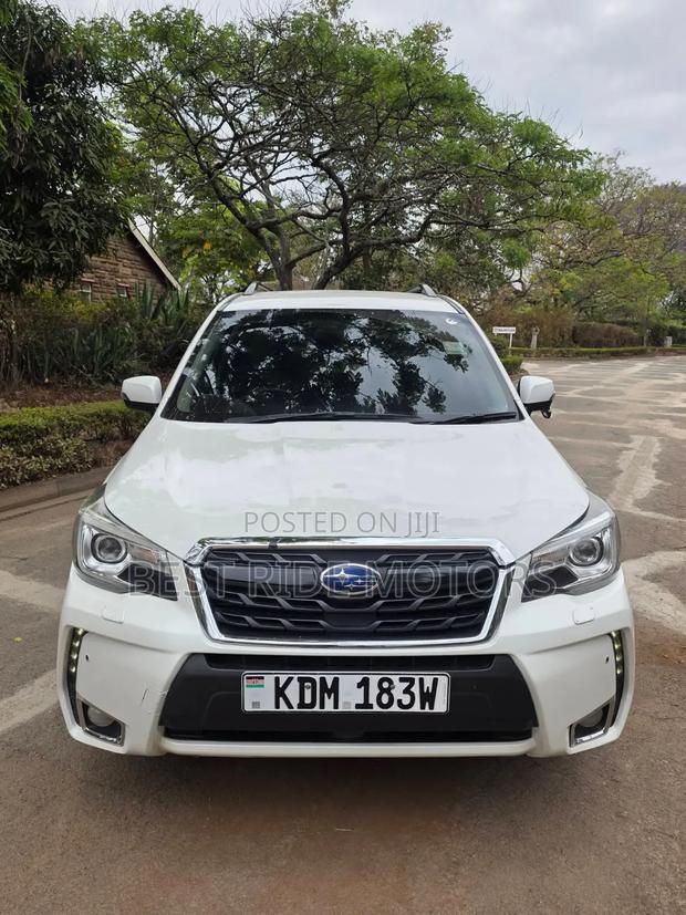 Subaru Forester 2.0XT Premium AWD 2016 White