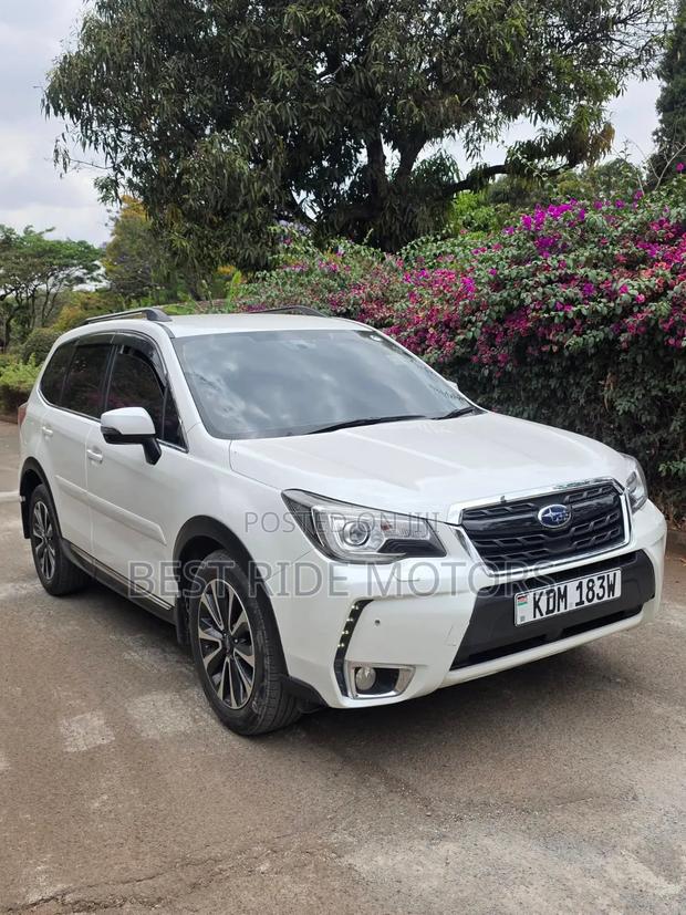Subaru Forester 2.0XT Premium AWD 2016 White
