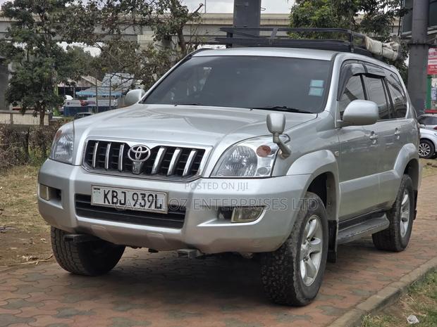 Toyota Land Cruiser Prado 3.0 D-4D 5dr 2005 Silver