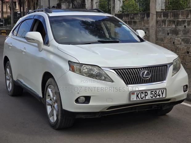 Lexus RX 270 2WD 2010 White