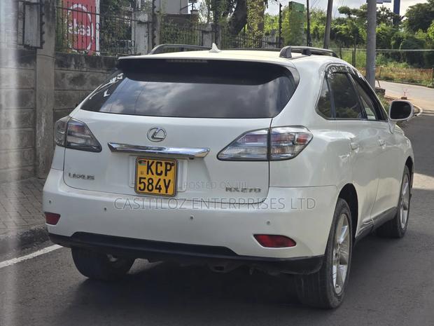Lexus RX 270 2WD 2010 White