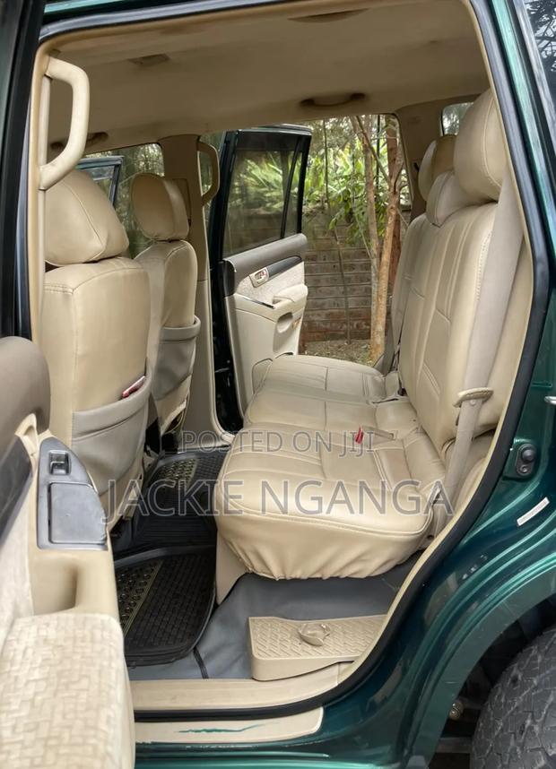 Toyota Land Cruiser Prado 2005 Green