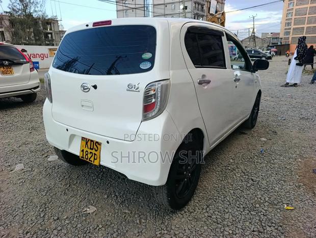 Daihatsu Mira 2017 White
