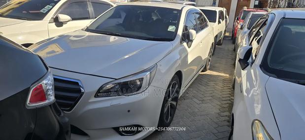 Subaru Legacy 2016 White