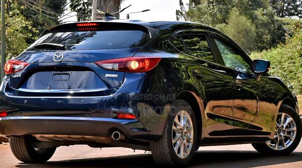 Mazda Axela 2019 Blue