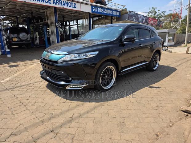 Toyota Harrier 2018 Black