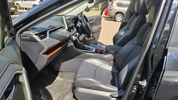 Toyota RAV4 Adventure AWD 2020 Black