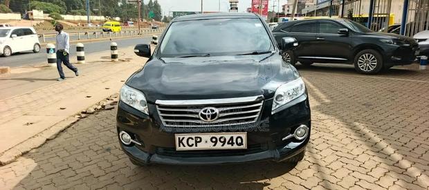 Toyota Vanguard 2010 Black