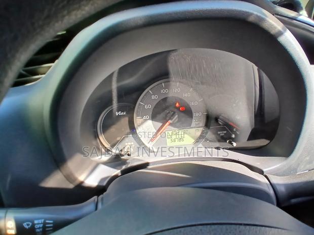 Toyota Vitz 1.0 FWD 5dr 2019 Silver