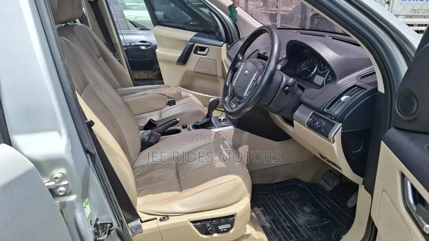 Land Rover Freelander 3.2 i6 HSE Automatic 2012 Silver