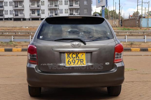 Toyota Corolla Fielder 2010 Gray