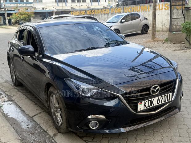 Mazda Axela 2015 Blue