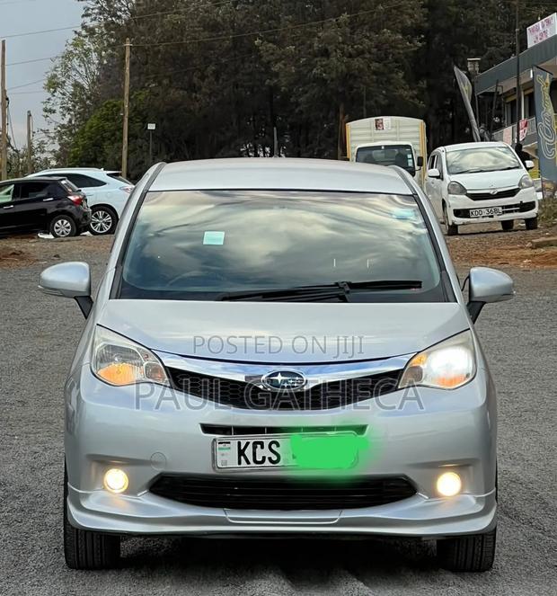 Subaru Trezia 2012 Silver
