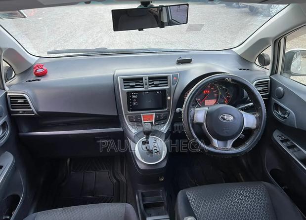Subaru Trezia 2012 Silver