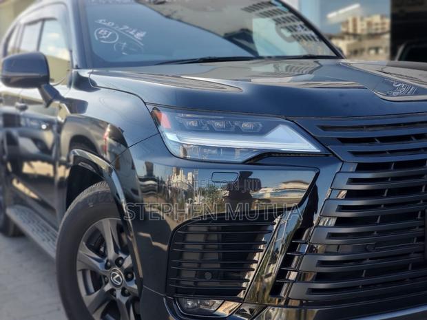 Lexus LX 600 2023 Black