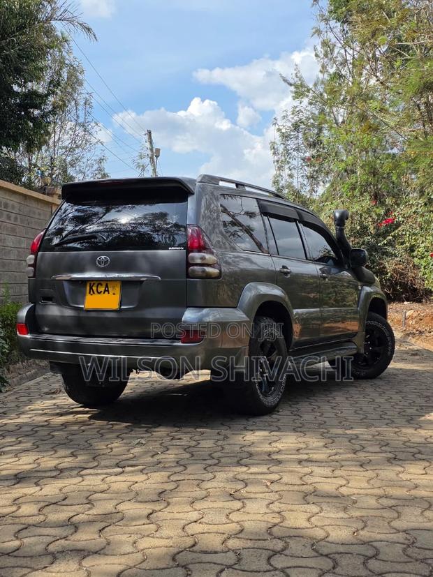 Toyota Land Cruiser Prado 2007 Silver