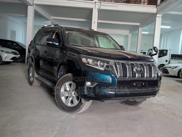 Toyota Land Cruiser Prado 2.7 2019 Blue