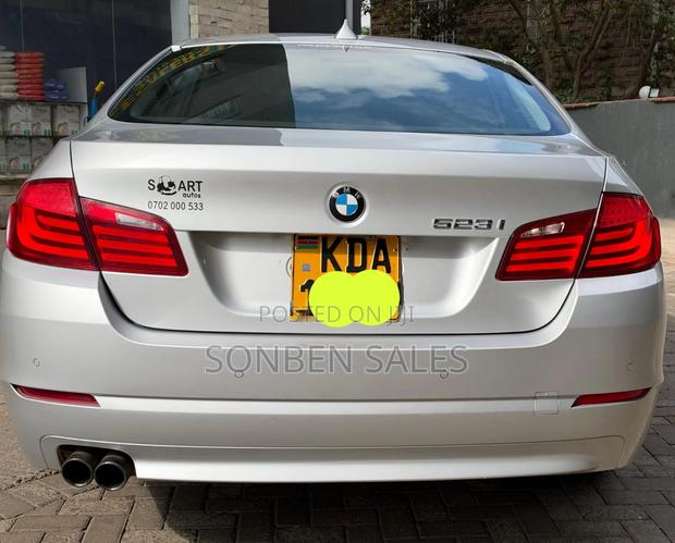 BMW 523i 2012 Silver