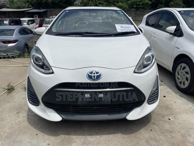 Toyota Aqua 2019 White