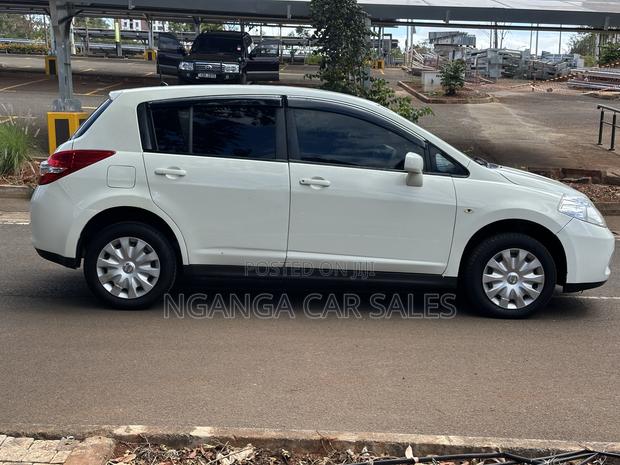 Nissan Tiida 2011 White