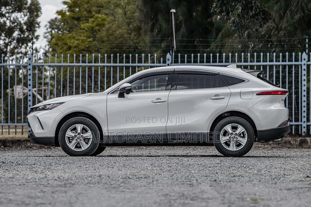 Toyota Harrier 2020 White