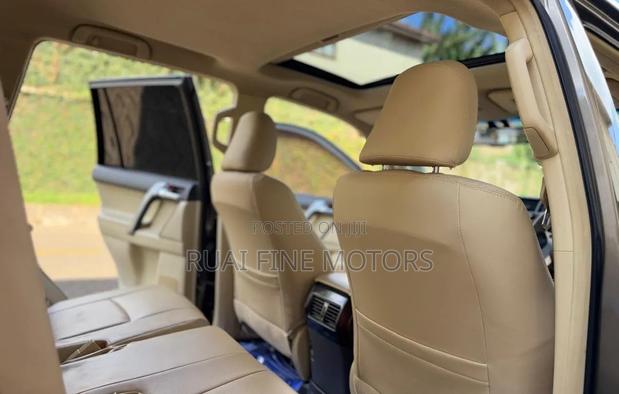 Toyota Land Cruiser 2015 Brown