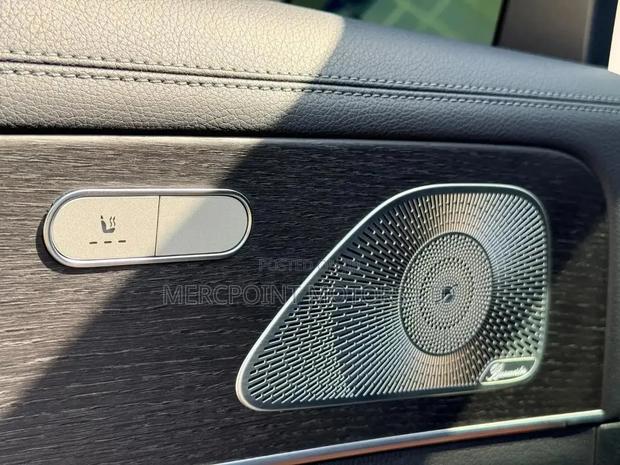 Mercedes-Benz GLE-Class GLE 400d 4MATIC 2019 Pearl