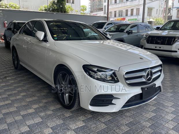 Mercedes-Benz E300 2020 White