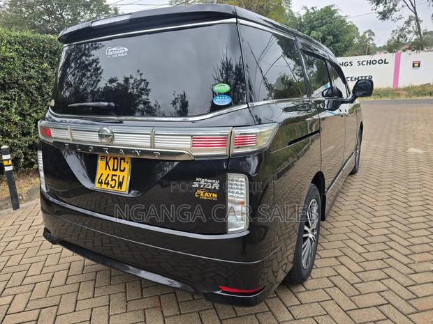 Nissan Elgrand SV Premium 2014 Black