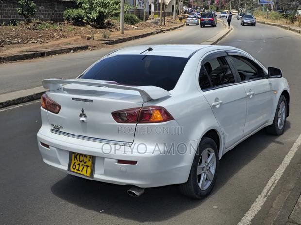 Mitsubishi Galant 2008 White