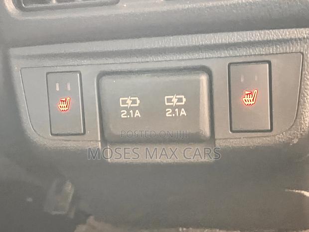 Subaru Outback 2.5i AWD 2019 Maroon