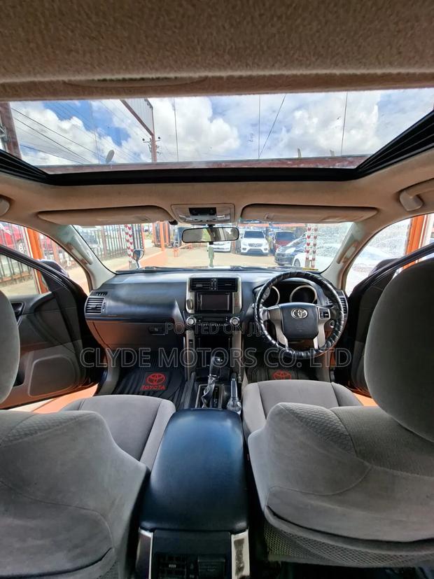 Toyota Land Cruiser Prado 2012 Black