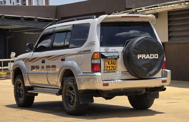 Toyota Land Cruiser Prado 1998 Silver