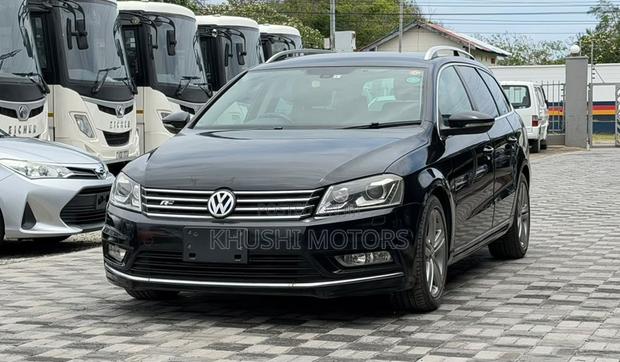 Volkswagen Passat 2015 Black