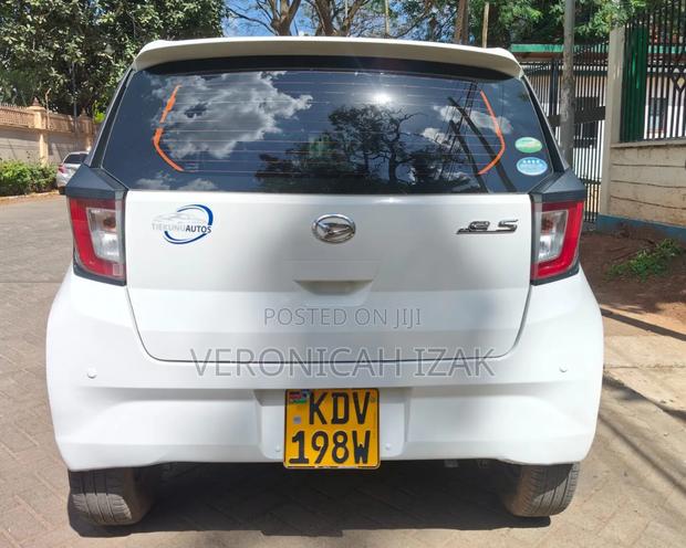 Daihatsu Mira 2018 White