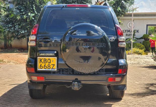 Toyota Land Cruiser Prado 2005 Black