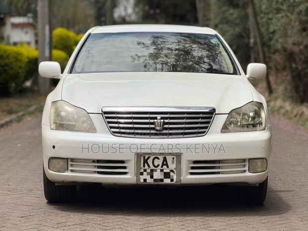 Toyota Crown 2007 Pearl