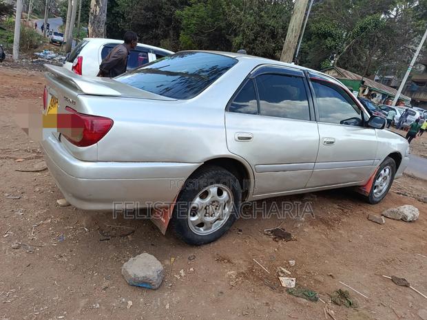 Toyota Carina 2001 Silver