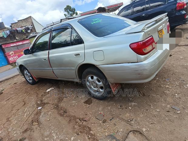 Toyota Carina 2001 Silver