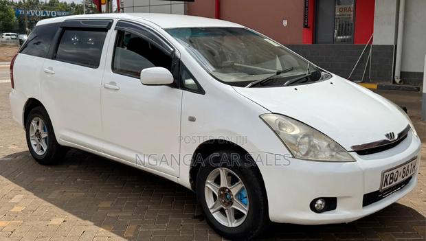 Toyota Wish 2005 White
