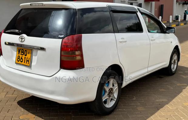 Toyota Wish 2005 White