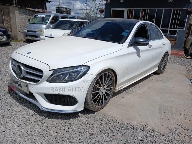 Mercedes-Benz C-Class 2014 White