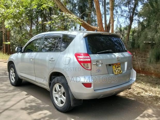 Toyota RAV4 2014 Silver