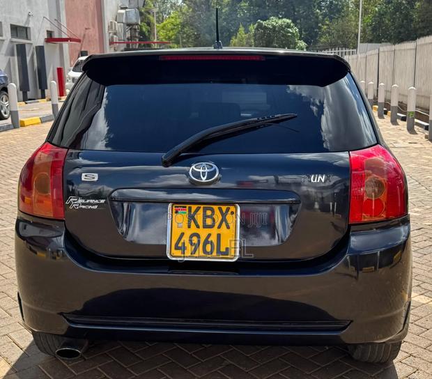 Toyota Corolla RunX 2006 Black