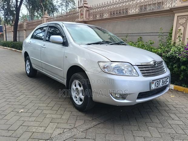Toyota Corolla 2005 Silver